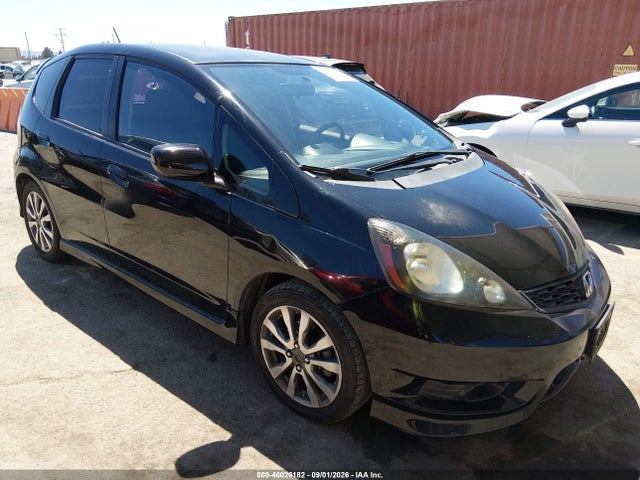 Продажа на аукционе авто 2013 Honda Fit Sport, vin: JHMGE8H56DC050872, номер лота: 46026182