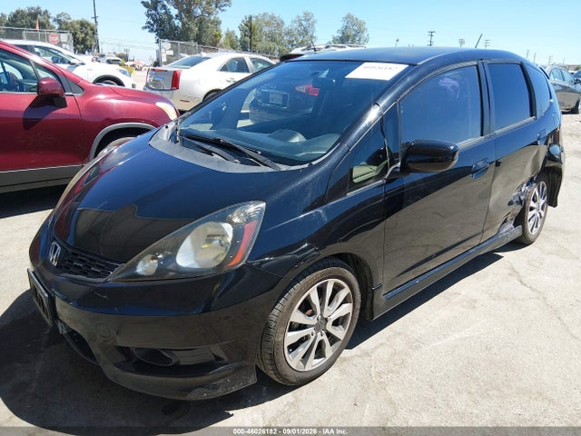 Продажа на аукционе авто 2013 Honda Fit Sport, vin: JHMGE8H56DC050872, номер лота: 46026182