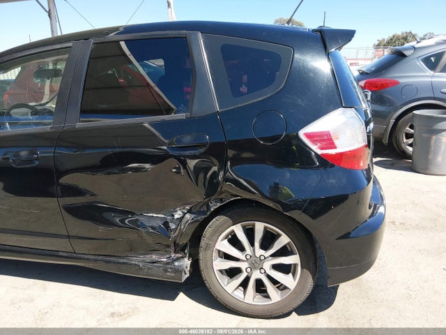 Продажа на аукционе авто 2013 Honda Fit Sport, vin: JHMGE8H56DC050872, номер лота: 46026182