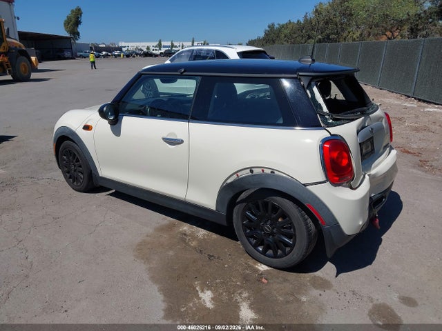 Mini Hardtop Cooper 2015 WMWXM5C59F3A60728 Image 3