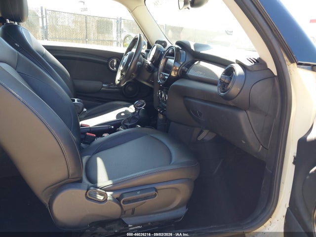 Mini Hardtop Cooper 2015 WMWXM5C59F3A60728 Image 5