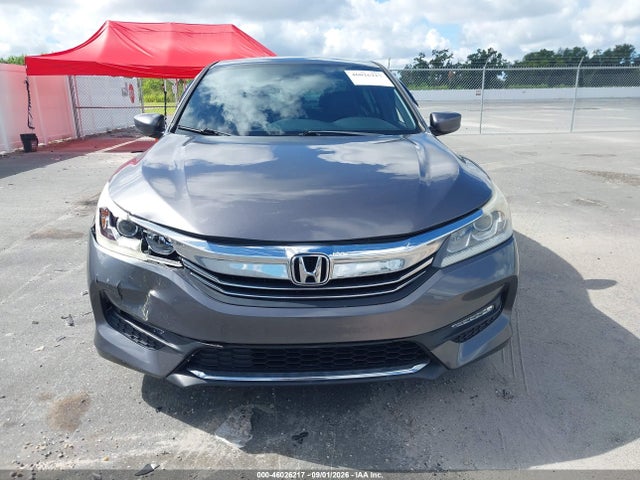 46026217 :رقم المزاد ، 1HGCR2F59HA303500 vin ، 2017 Honda Accord Sport مزاد بيع