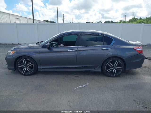 46026217 :رقم المزاد ، 1HGCR2F59HA303500 vin ، 2017 Honda Accord Sport مزاد بيع