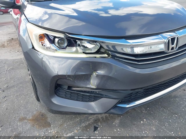 46026217 :رقم المزاد ، 1HGCR2F59HA303500 vin ، 2017 Honda Accord Sport مزاد بيع
