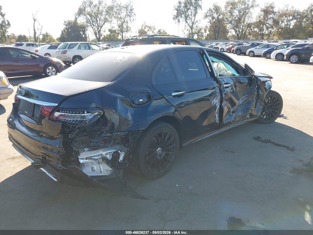 Mercedes-Benz E 350 2021 W1KZF8DB2MA904406 Image 4