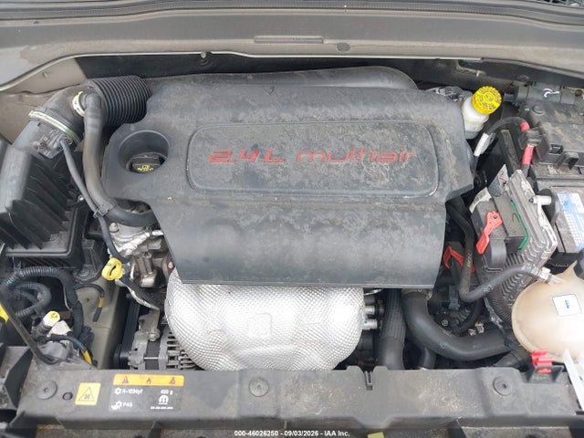 46026250 :رقم المزاد ، ZACCJABT3GPD60116 vin ، 2016 Jeep Renegade Latitude مزاد بيع