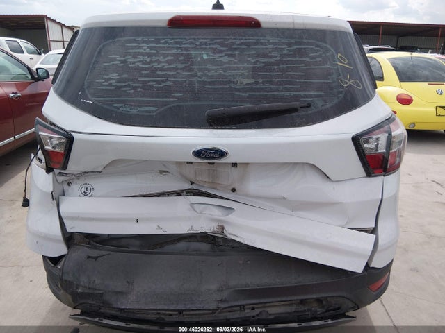 46026252 :رقم المزاد ، 1FMCU0F73HUE71825 vin ، 2017 Ford Escape S مزاد بيع