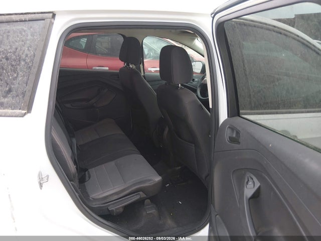 46026252 :رقم المزاد ، 1FMCU0F73HUE71825 vin ، 2017 Ford Escape S مزاد بيع