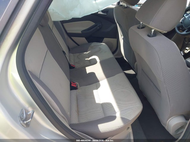 46026255 :رقم المزاد ، 1FADP3F2XEL347337 vin ، 2014 Ford Focus Se مزاد بيع