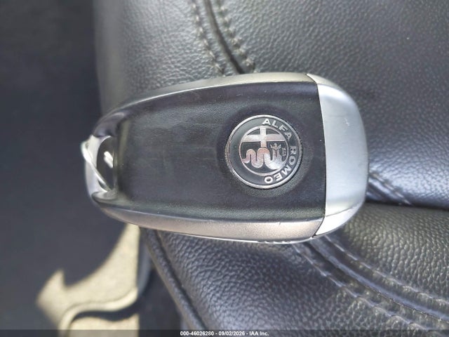 ZARFAMAN2L7635599 Alfa Romeo Giulia Rwd