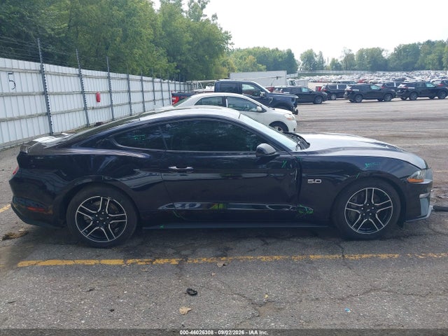 Продаж на аукціоні авто 2022 Ford Mustang Gt Premium Fastback, vin: 1FA6P8CFXN5122434, номер лоту: 46026308