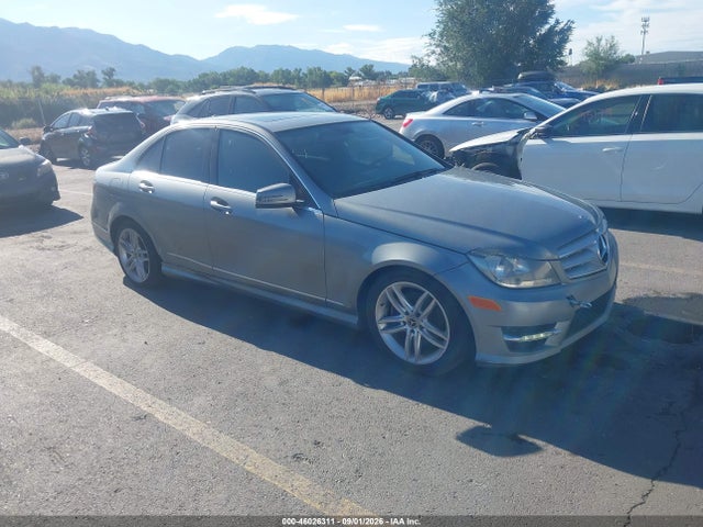 2013 Mercedes-benz C 250 Sport მანქანა იყიდება აუქციონზე, vin: WDDGF4HB5DR271413, აუქციონის ნომერი: 46026311