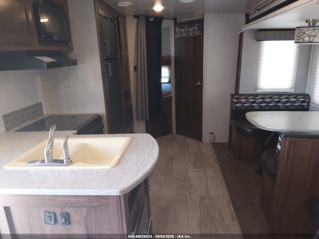 2018 Heartland Mallard Series M-26 მანქანა იყიდება აუქციონზე, vin: 5SFNB3228JE369710, აუქციონის ნომერი: 46026324