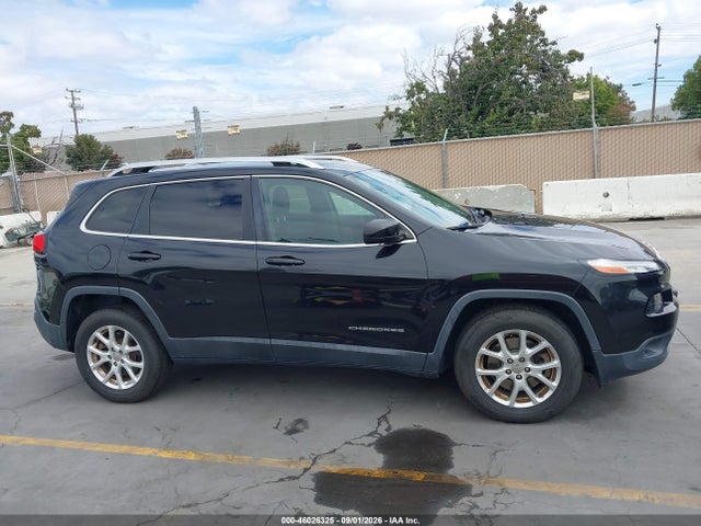 Jeep Cherokee Latitude 2016 1C4PJMCB3GW144939 Image 13
