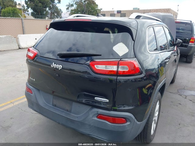 Jeep Cherokee Latitude 2016 1C4PJMCB3GW144939 Image 6
