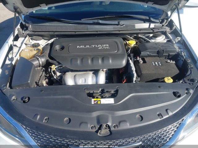 Продажа на аукционе авто 2016 Chrysler 200 Limited, vin: 1C3CCCAB2GN101225, номер лота: 46026344