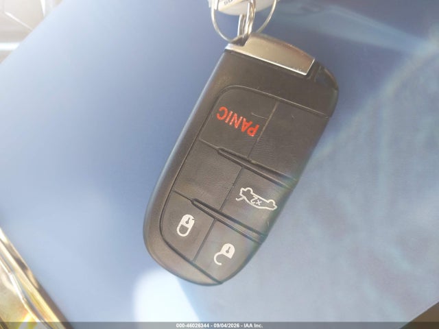 Продажа на аукционе авто 2016 Chrysler 200 Limited, vin: 1C3CCCAB2GN101225, номер лота: 46026344
