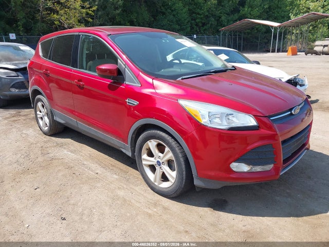 46026352 :رقم المزاد ، 1FMCU0GX1EUD62712 vin ، 2014 Ford Escape Se مزاد بيع