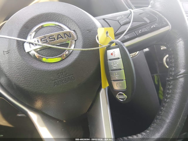 Продажа на аукционе авто 2017 Nissan Rogue Sv, vin: 5N1AT2MTXHC772152, номер лота: 46026394