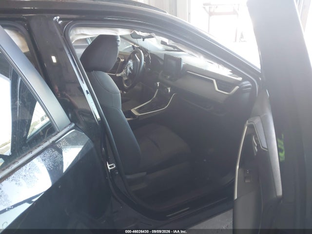 Продажа на аукционе авто 2021 Toyota Rav4 Xle, vin: 2T3P1RFV9MW142772, номер лота: 46026430