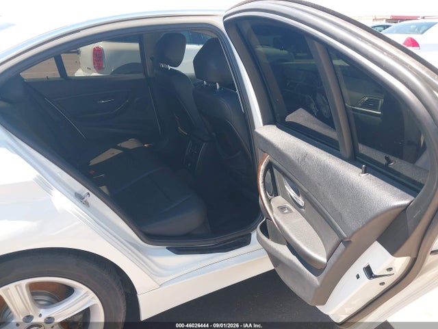 WBA3C1C56FK117688 BMW 328I