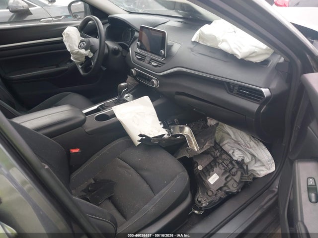 2022 Nissan Altima Sv Fwd მანქანა იყიდება აუქციონზე, vin: 1N4BL4DV8NN330367, აუქციონის ნომერი: 46026457