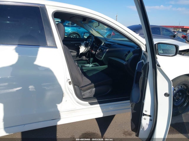 Nissan Altima 2.5 S 2018 1N4AL3AP3JC176748 Image 5