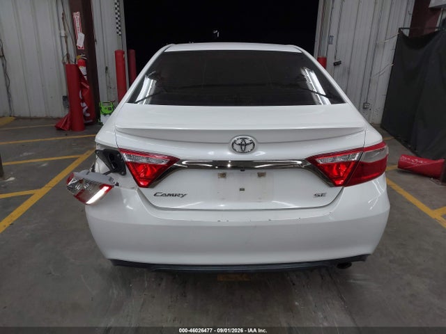 4T1BF1FK8HU384826 Toyota CAMRY SE