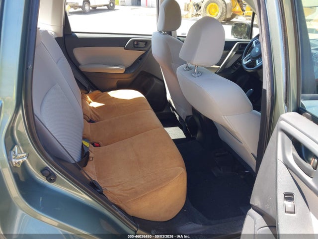 46026480 :رقم المزاد ، JF2SJABC5HH812573 vin ، 2017 Subaru Forester 2.5i مزاد بيع