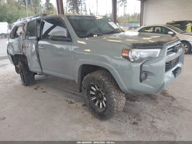 Toyota 4runner Trail Special Edition 2022 JTETU5JR2N6035439 главное изображение