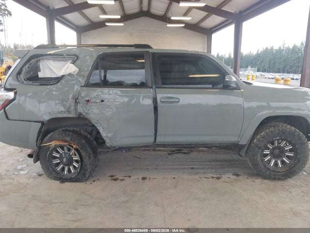 JTETU5JR2N6035439 Toyota 4runner Trail Special Edition