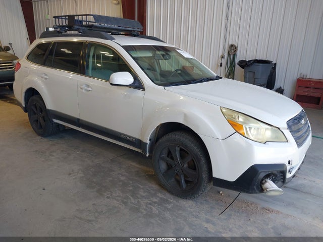 2013 Subaru Outback 2.5i Premium მანქანა იყიდება აუქციონზე, vin: 4S4BRCCC4D3305832, აუქციონის ნომერი: 46026509