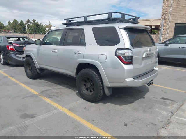 JTEBU5JR9G5276953 Toyota 4RUNNER SR5