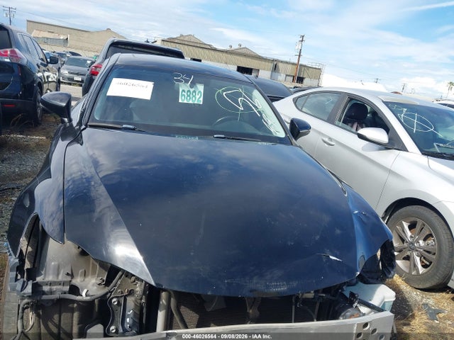 46026564 :رقم المزاد ، JTHBA1D26G5001656 vin ، 2016 Lexus Is 200t مزاد بيع