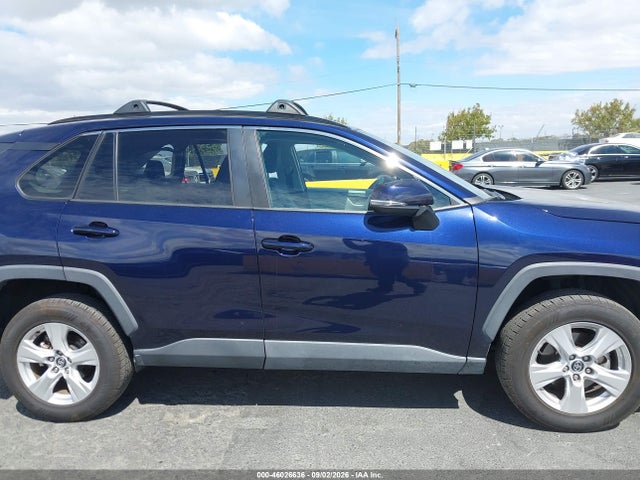 2T3P1RFV5MW159827 Toyota Rav4 Xle