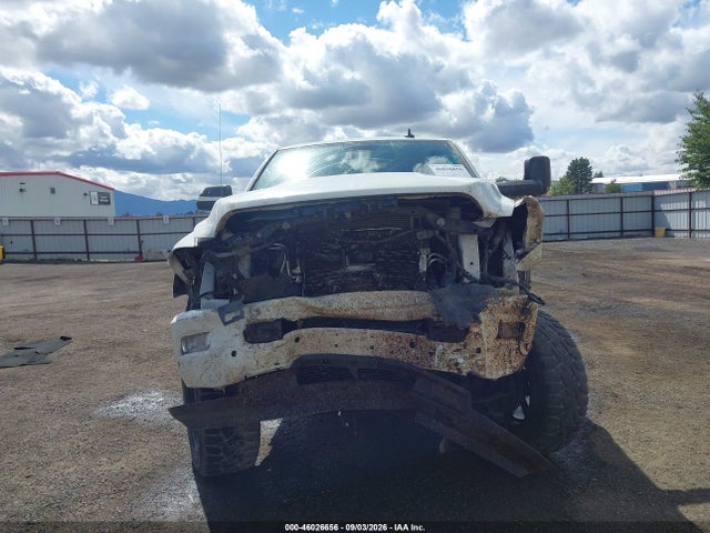 RAM 3500 Laramie 2016 3C63R3ML8GG216507 Image 12