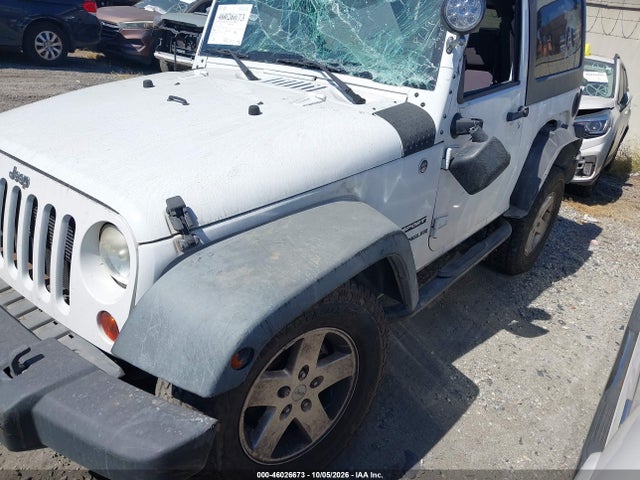 46026673 :رقم المزاد ، 1C4GJWAG4DL601278 vin ، 2013 Jeep Wrangler Sport مزاد بيع