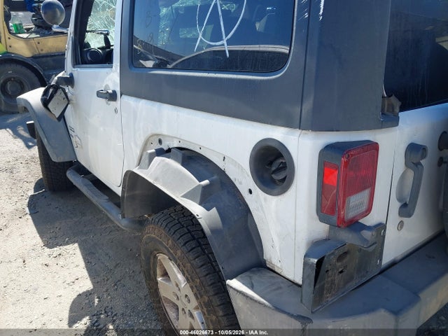 46026673 :رقم المزاد ، 1C4GJWAG4DL601278 vin ، 2013 Jeep Wrangler Sport مزاد بيع