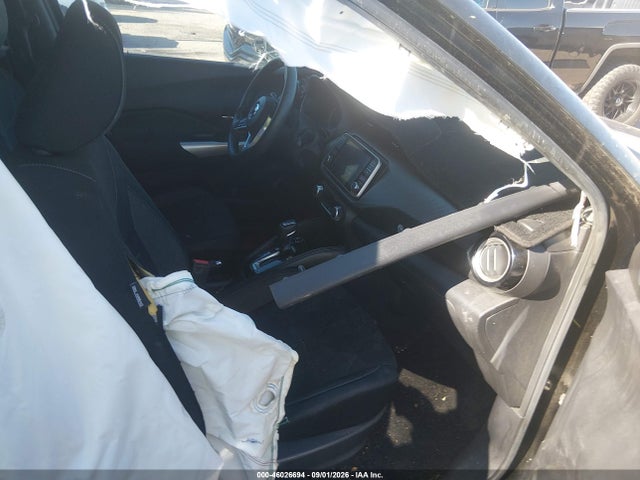 Nissan KICKS SV 2018 3N1CP5CU0JL516922 Image 5