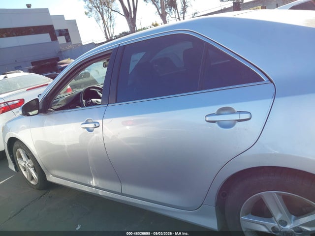46026695 :رقم المزاد ، 4T1BF1FKXEU788691 vin ، 2014 Toyota Camry Se مزاد بيع