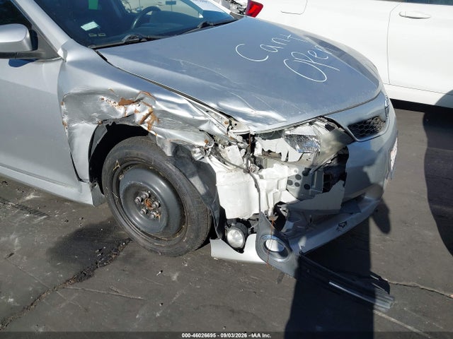 46026695 :رقم المزاد ، 4T1BF1FKXEU788691 vin ، 2014 Toyota Camry Se مزاد بيع