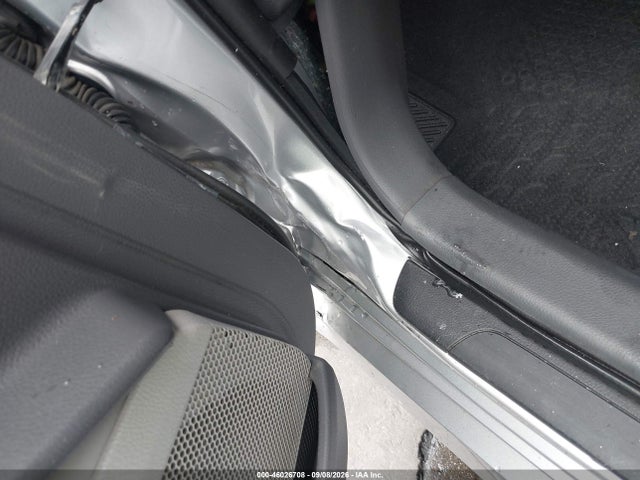 4T1BZ1HK3JU501576 Toyota Camry Xle V6