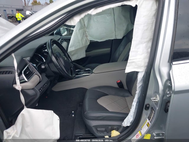 4T1BZ1HK3JU501576 Toyota Camry Xle V6