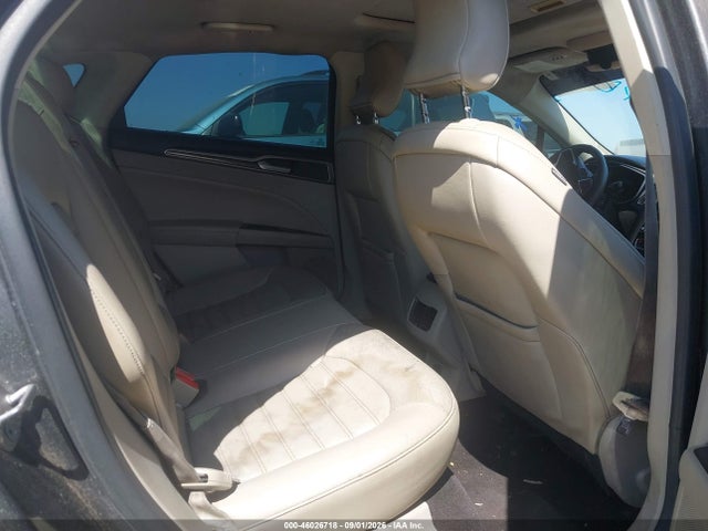 3FA6P0H9XHR190223 Ford FUSION SE