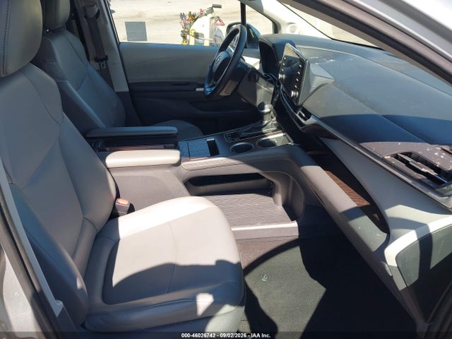 Toyota SIENNA XLE 2021 5TDJRKEC2MS003106 Image 5