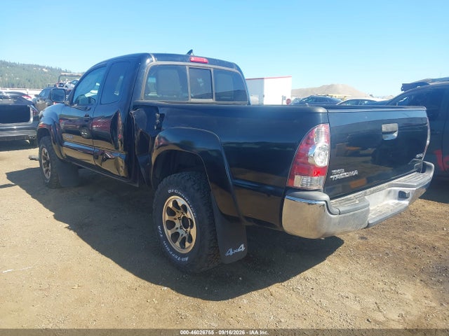 Toyota Tacoma 2015 5TFUX4EN3FX032465 Image 3