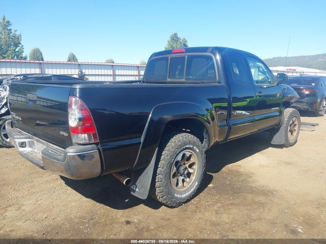 Toyota Tacoma 2015 5TFUX4EN3FX032465 Image 4