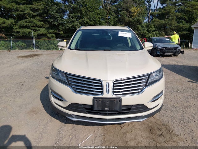 46026827 :رقم المزاد ، 5LMCJ2C98JUL29242 vin ، 2018 Lincoln Mkc Select مزاد بيع