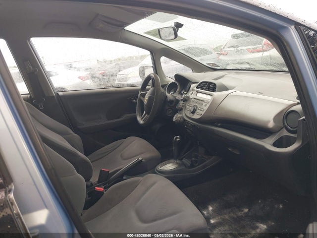 2010 Honda Fit მანქანა იყიდება აუქციონზე, vin: JHMGE8H24AC027348, აუქციონის ნომერი: 46026840