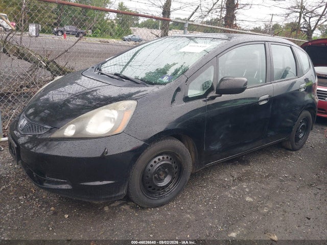 2010 Honda Fit მანქანა იყიდება აუქციონზე, vin: JHMGE8H24AC027348, აუქციონის ნომერი: 46026840